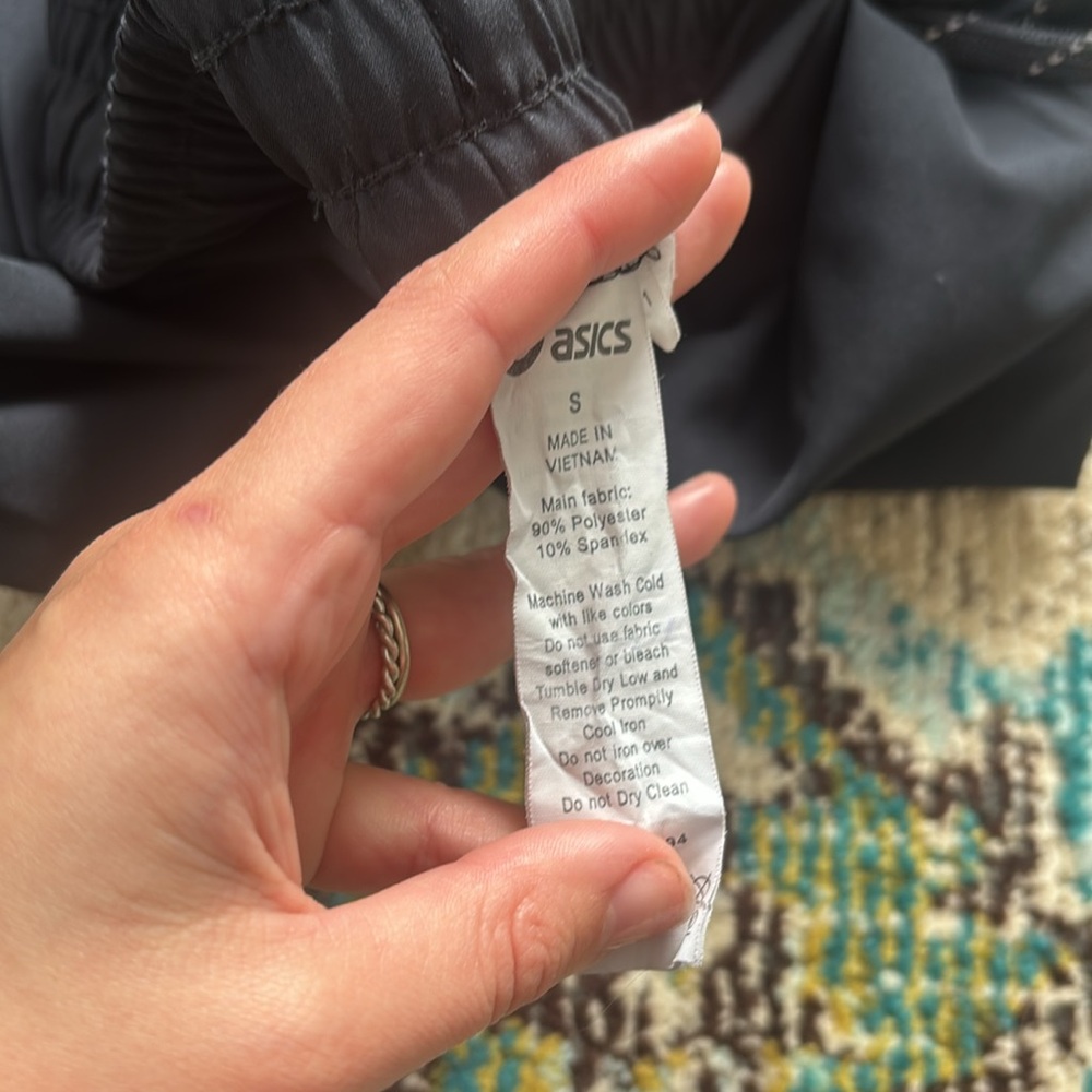 ASICS Joggers - Picture 3 of 4